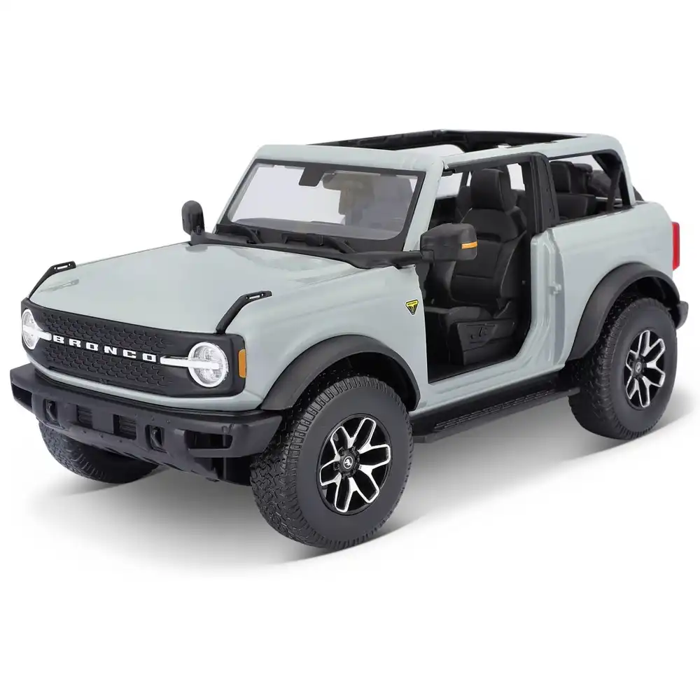 Maisto - 2021 Ford Bronco Badlands (No Door) 1/18 Diecast Model - Grey - 31457
