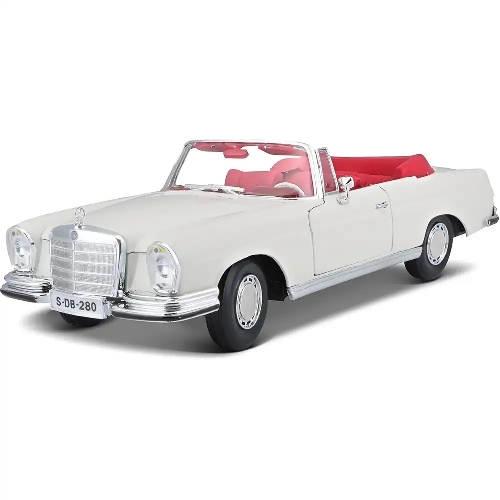 Maisto - 1967 Mercedes-Benz 280SE 1/18 Diecast Model - Cream - 31811