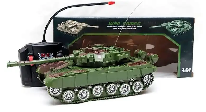 War Games Land Tank 1:18 With Remote Control - 370-1A